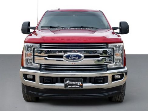 Used 2017 Ford F250 Lariat w/ Lariat Ultimate Package AWD/4WD image 3
