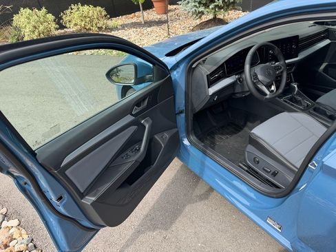 New 2025 Volkswagen Jetta SE image 19