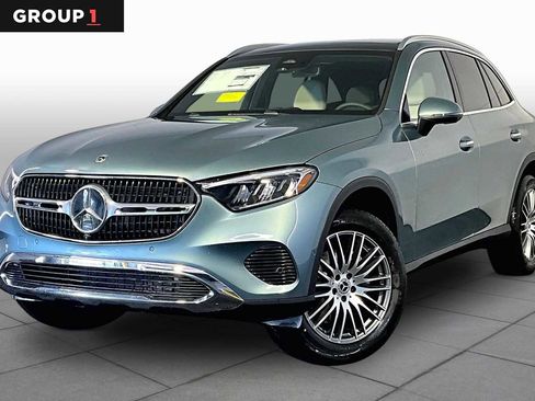 New 2026 Mercedes-Benz GLC 300 4MATIC image 1