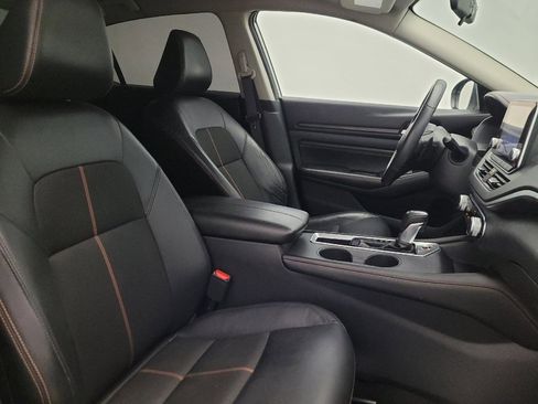 Used 2022 Nissan Altima 2.5 SR FWD image 21
