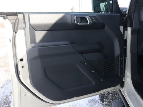 New 2025 Ford Bronco Badlands image 38