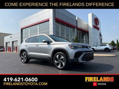 Used 2025 Volkswagen Taos SE