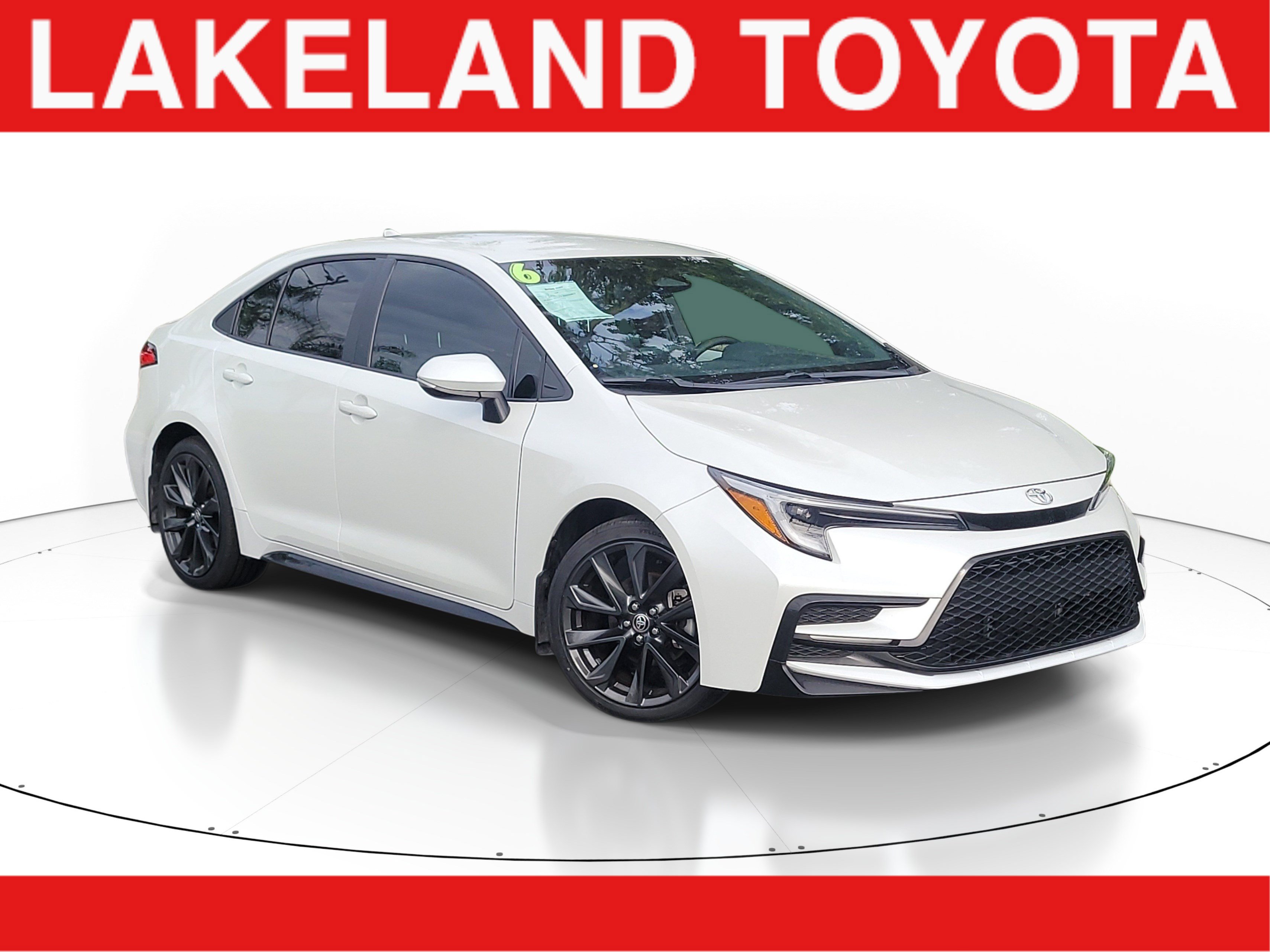 Certified 2026 Toyota Corolla SE FWD image 1