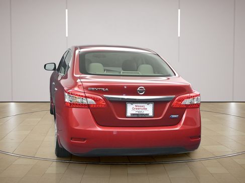 Used 2014 Nissan Sentra S FWD image 6