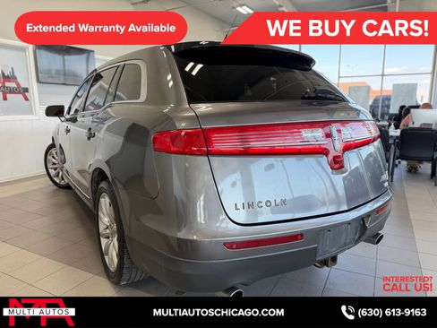 Used 2010 Lincoln MKT AWD image 16