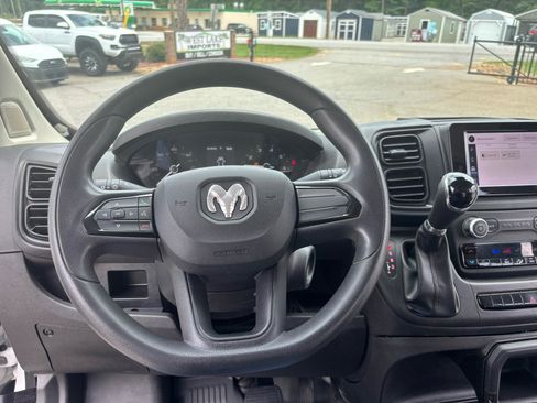 Used 2022 RAM ProMaster 2500 FWD image 43