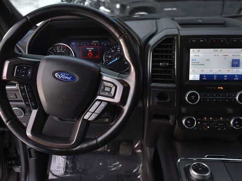 Used 2021 Ford Expedition Limited image 17