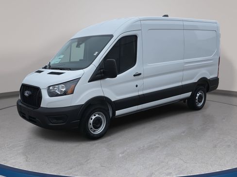 New 2026 Ford Transit 250 148 Medium Roof RWD image 1