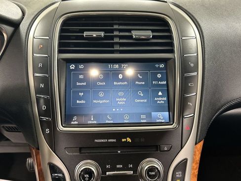 Used 2019 Lincoln Nautilus Reserve AWD/4WD image 14