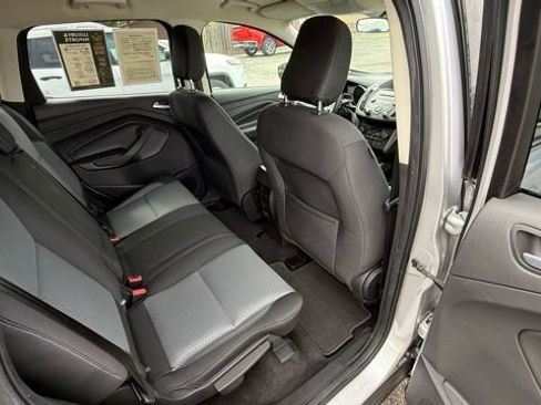 Used 2018 Ford Escape SE AWD/4WD image 27