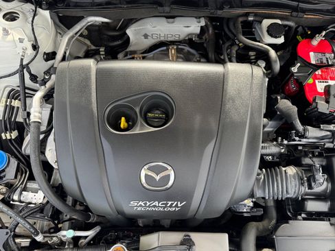 Used 2014 MAZDA MAZDA3 s Grand Touring FWD image 22