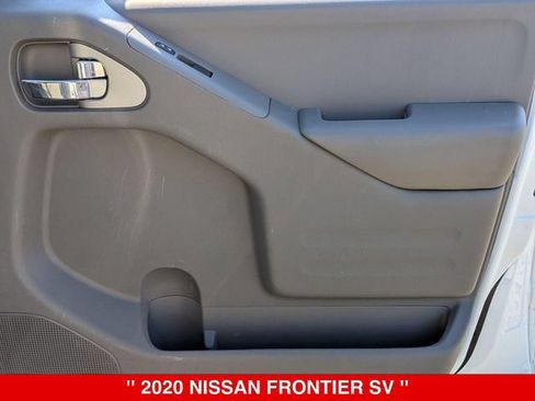 Used 2020 Nissan Frontier SV AWD/4WD image 32