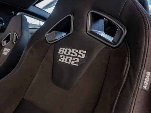 Used 2012 Ford Mustang Boss 302 w/ Boss 302 Accessory Pkg image 27