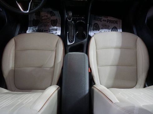 Used 2024 Buick Encore GX Avenir w/ Avenir Technology Package image 31