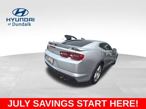 Used 2019 Chevrolet Camaro LT RWD image 8