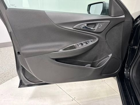 Used 2019 Chevrolet Malibu LS FWD image 8