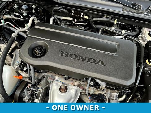 Used 2025 Honda Civic Sport image 30