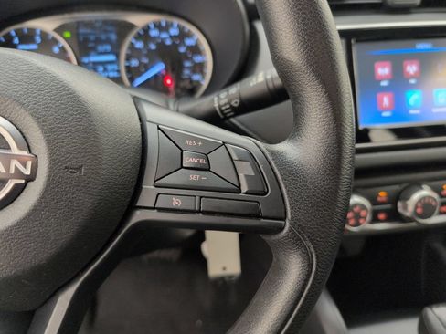 Used 2025 Nissan Versa S FWD image 36