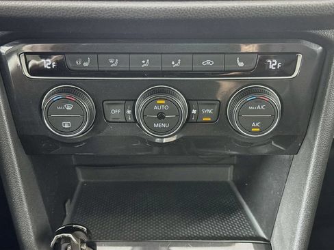 Used 2019 Volkswagen Tiguan SEL Premium R-Line AWD/4WD image 17