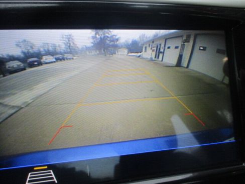 Used 2018 Chevrolet Sonic LT w/ Convenience Package image 30