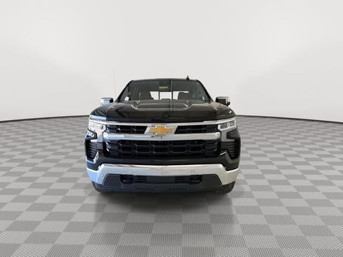Certified 2024 Chevrolet Silverado 1500 LT w/ Safety Package AWD/4WD image 4