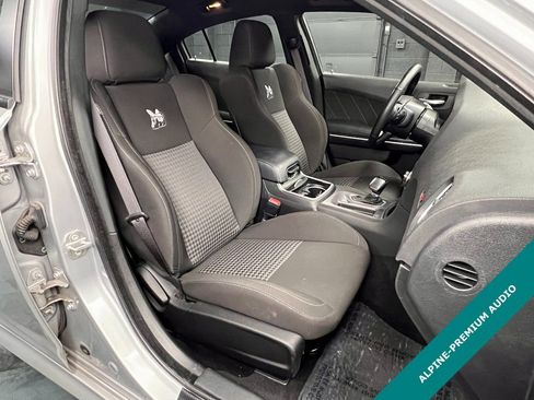 Used 2022 Dodge Charger Scat Pack image 4