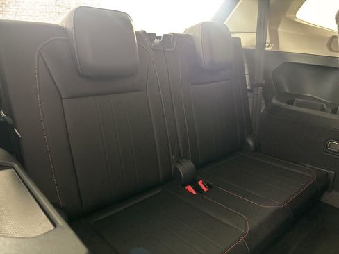 Used 2024 Volkswagen Tiguan Wolfsburg Edition image 26