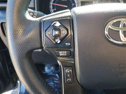 Used 2019 Toyota 4Runner TRD Off-Road Premium image 11
