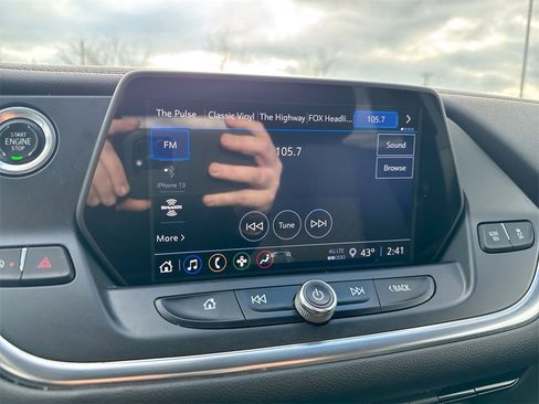 Used 2021 Chevrolet Blazer LT image 13