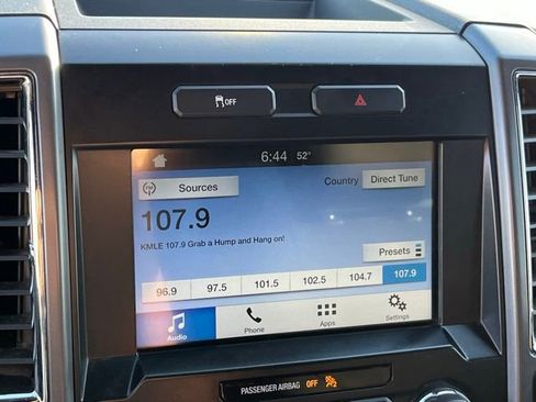 Used 2016 Ford F150 XLT w/ Equipment Group 302A Luxury AWD/4WD image 24