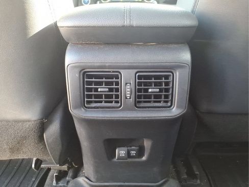 Used 2019 Toyota RAV4 XSE AWD/4WD image 31