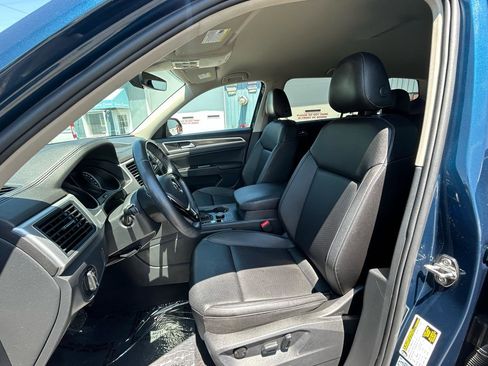 Used 2019 Volkswagen Atlas SE w/ Towing Package AWD/4WD image 15