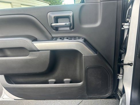 Used 2019 Chevrolet Silverado 1500 LT image 22