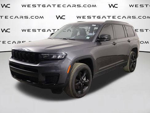 Used 2024 Jeep Grand Cherokee L Altitude RWD image 1