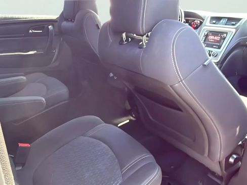 Used 2015 GMC Acadia SLE AWD/4WD image 8