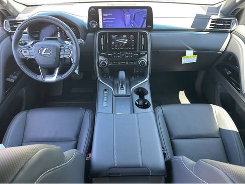 New 2026 Lexus LX 700h Luxury AWD/4WD image 8