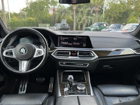 Used 2020 BMW X5 sDrive40i w/ M Sport Package RWD image 29