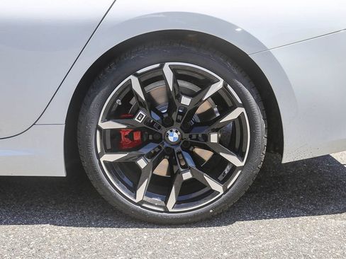 New 2026 BMW 330i Sedan w/ M Sport Package RWD image 8