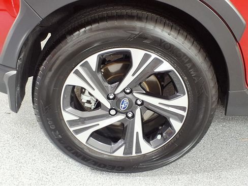 Certified 2026 Subaru Crosstrek 2.5i Premium AWD/4WD image 5