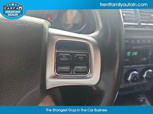 Used 2014 Dodge Challenger R/T Plus image 21