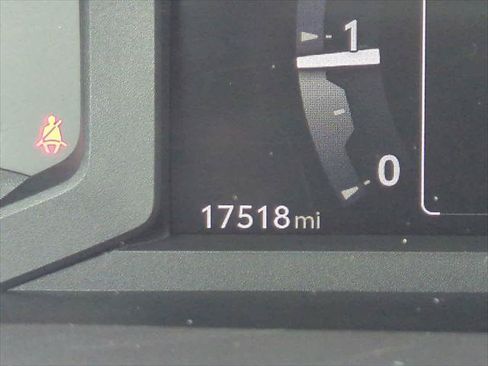 Certified 2025 Toyota Tacoma SR5 RWD image 24