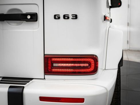 Certified 2022 Mercedes-Benz G 63 AMG 4MATIC image 18