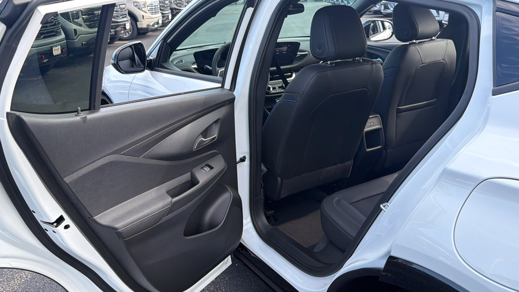 New 2026 Buick Envista Sport Touring w/ Convenience I Package FWD image 19