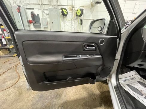 Used 2012 Chevrolet Colorado LT w/ Bodyguard Package image 11