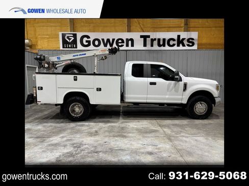 Used 2018 Ford F350 XL w/ Power Equipment Group AWD/4WD image 1
