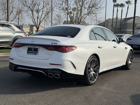 New 2026 Mercedes-Benz E 53 AMG e 4MATIC Sedan image 11