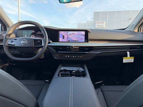 New 2026 Nissan Murano Platinum w/ Cargo Package AWD/4WD image 17