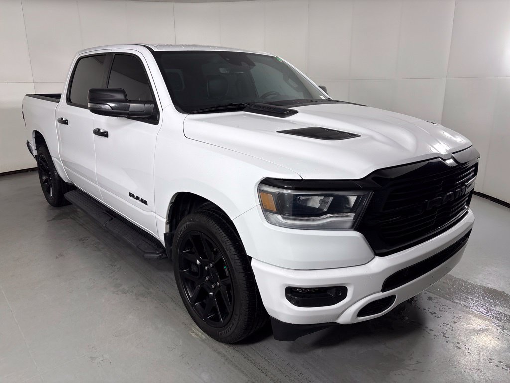 Used 2023 RAM 1500 Laramie AWD/4WD image 2