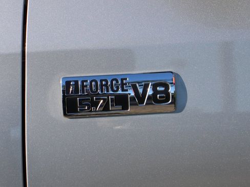 Used 2016 Toyota Tundra SR5 w/ TRD Off Road Package image 45