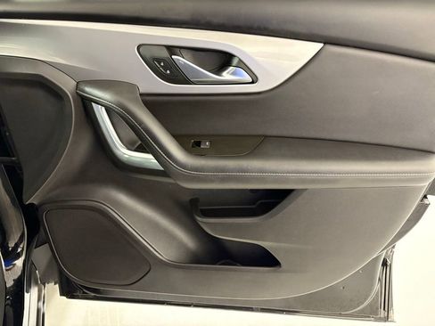 Used 2024 Chevrolet Blazer LT image 41